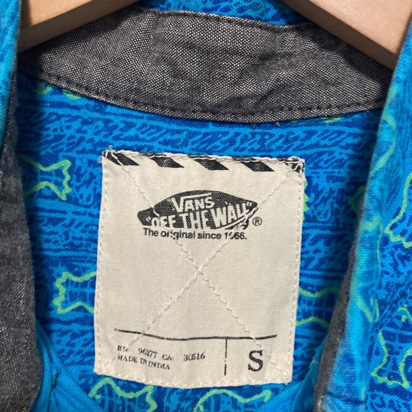 Vans Off The Wall Short Sleeve Button Down Shirt - Men’s Size Small - Picture 4 of 5